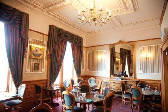 The Grand Hotel Lerwick Exterior photo